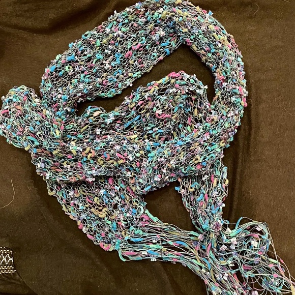 Multi colored lightweight hand knitted fun scarf - Picture 1 of 2